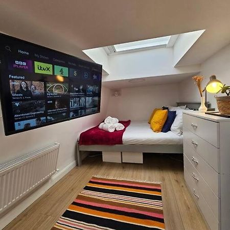 West Kensington Bright Flat Londres Exterior foto